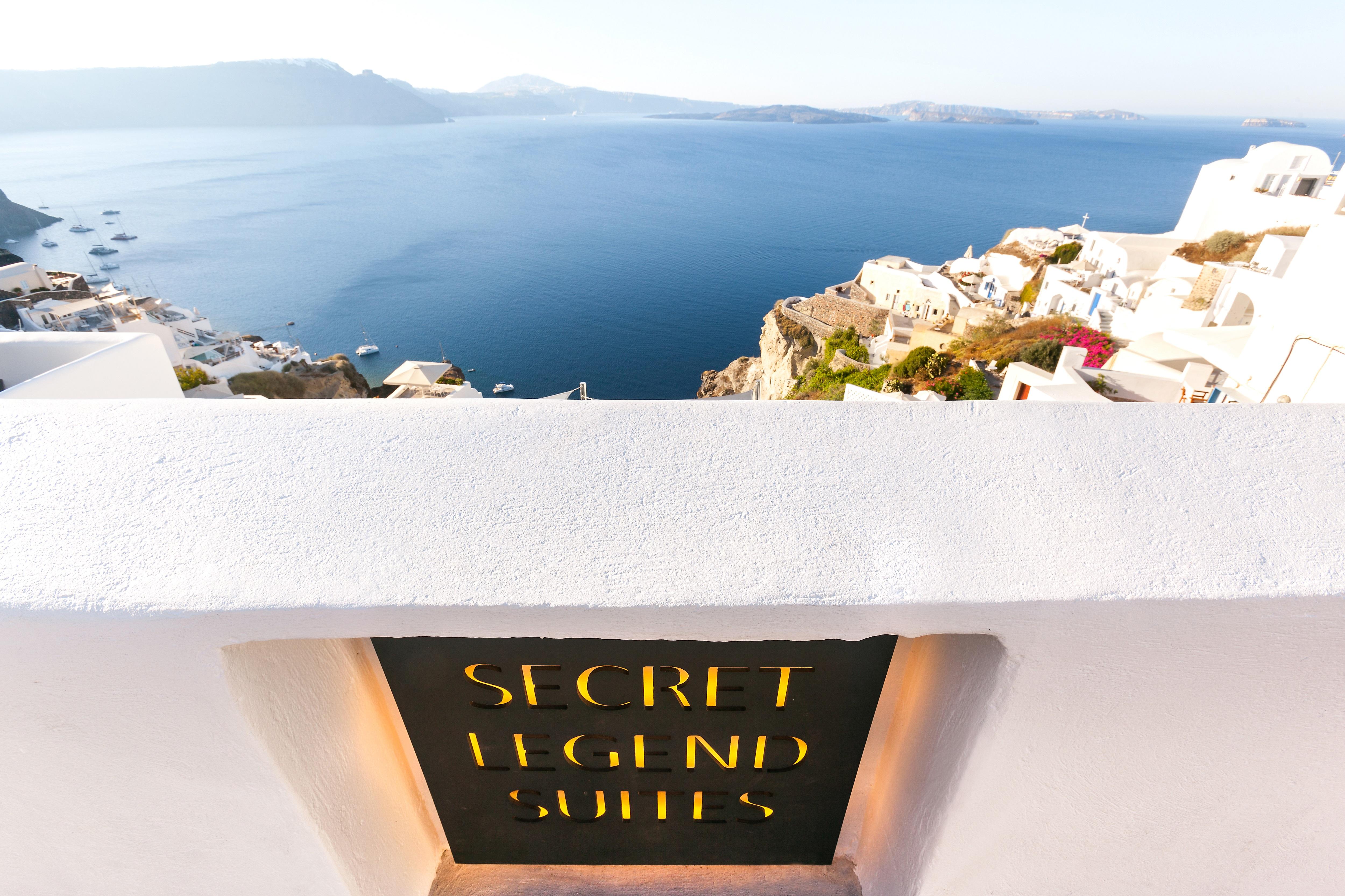 Secret Legend Suites (Adults Only) Oia  Exterior photo
